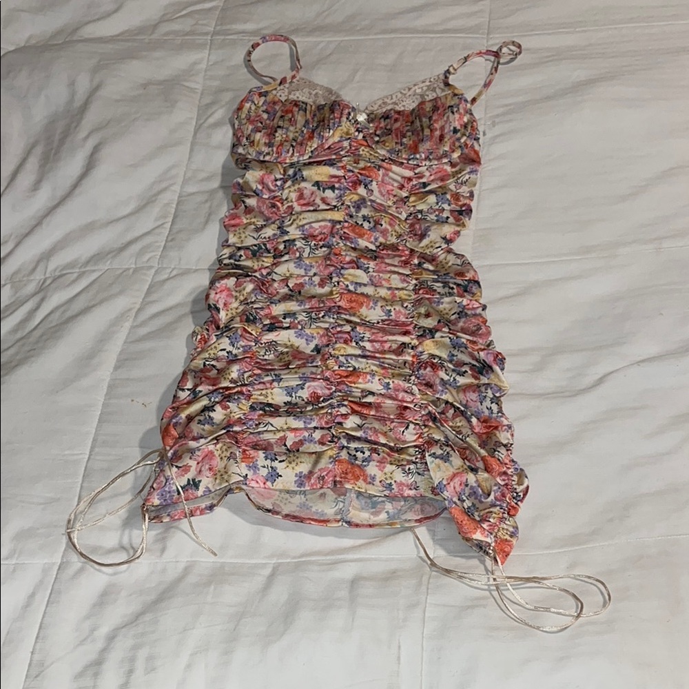Strangers & Lovers Floral Mini Dress size Small EUC/ NWOT